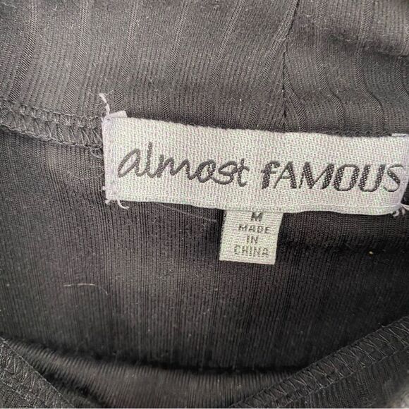 Almost Famous Women’s 2 Piece Mini Bodycon Gray Dress M Mock Neck Short Sleeve - Picture 2 of 3